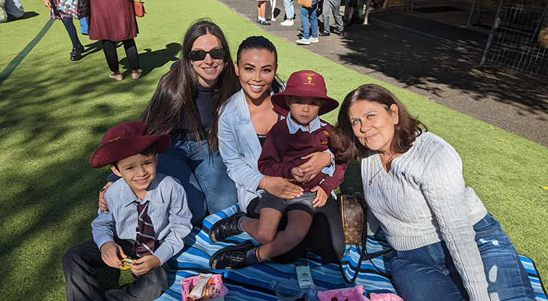 Parents and students at picnic at Christ the King Catholic Primary School North Rocks