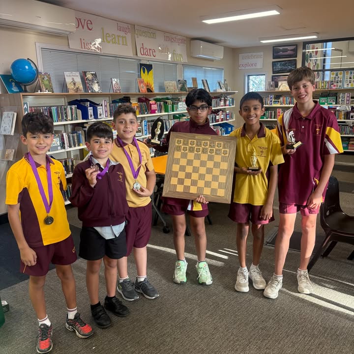 752139413580447_1424371633023885-1