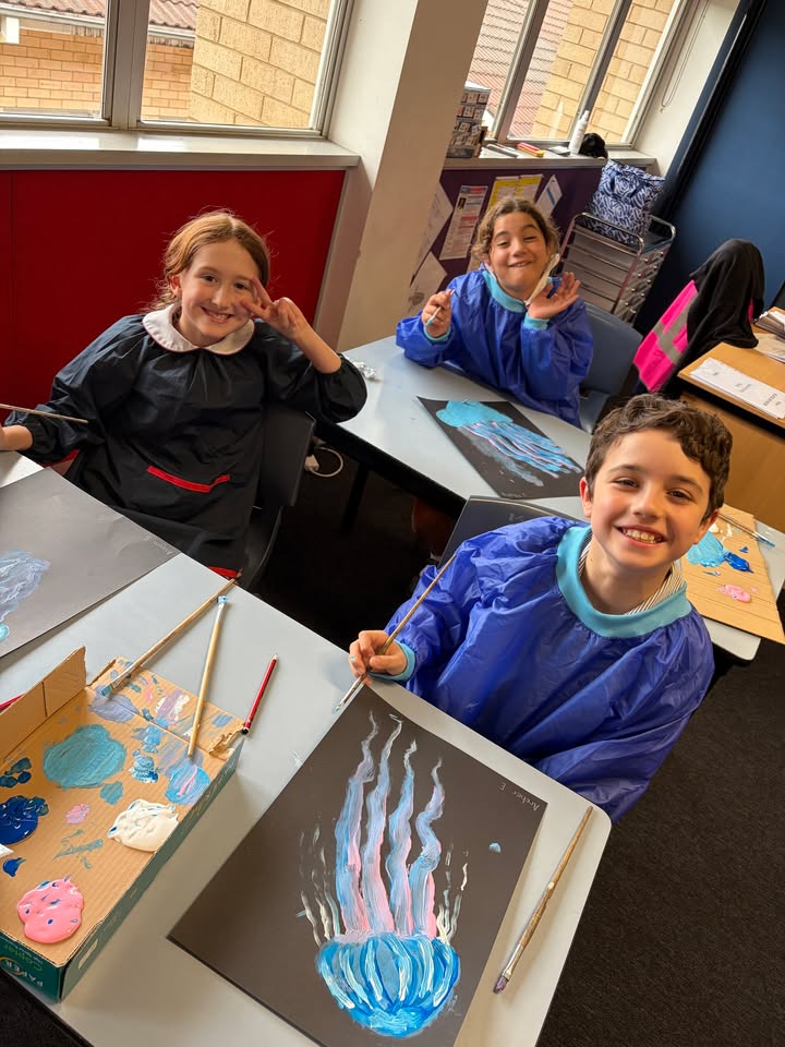 752139413580447_1517913680336346-1