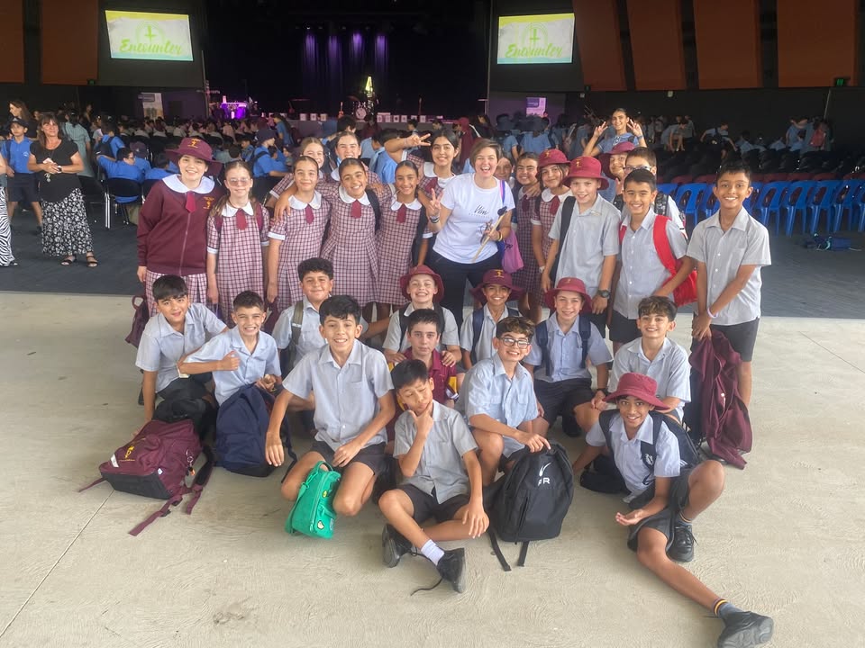 752139413580447_1522475936546787-1