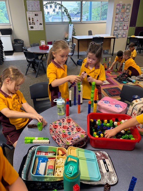 752139413580447_1544442647683449-1